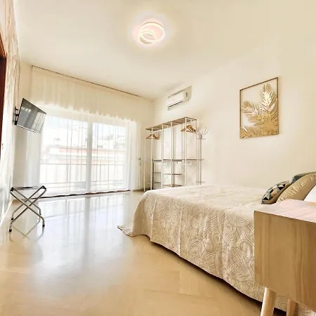 - Moro 10 3* Trani