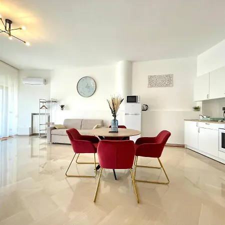 - Moro 10 Guest house Trani