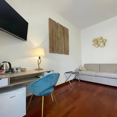 Pensión - Moro 10 Trani