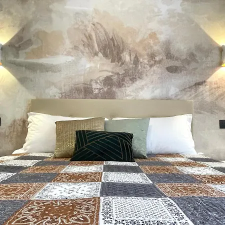 - Moro 10 Guest house