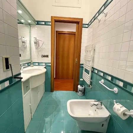 Guest house - Moro 10 *
